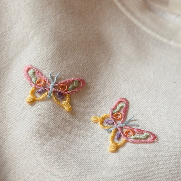 Vintage Oversized Cotton Sweatshirt - white with appliqué butterflies- M - Picture 4 of 4